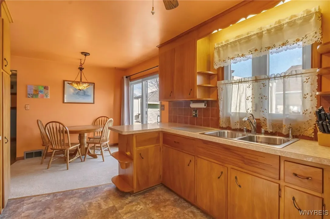 1341 Master Street, North Tonawanda, New York 1412, North Tonawanda, New York 14120, 3 Bedrooms Bedrooms, 7 Rooms Rooms,1 BathroomBathrooms,Residential,Closed,1341 Master Street, North Tonawanda, New York 1412,0,B1592461