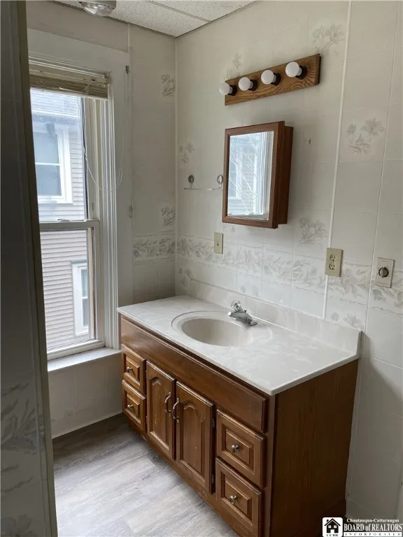 14 Moore Avenue, Pomfret, New York 14063, Pomfret, New York 14063, 5 Bedrooms Bedrooms, ,2 BathroomsBathrooms,Residential,Closed,14 Moore Avenue, Pomfret, New York 14063,0,R1592562