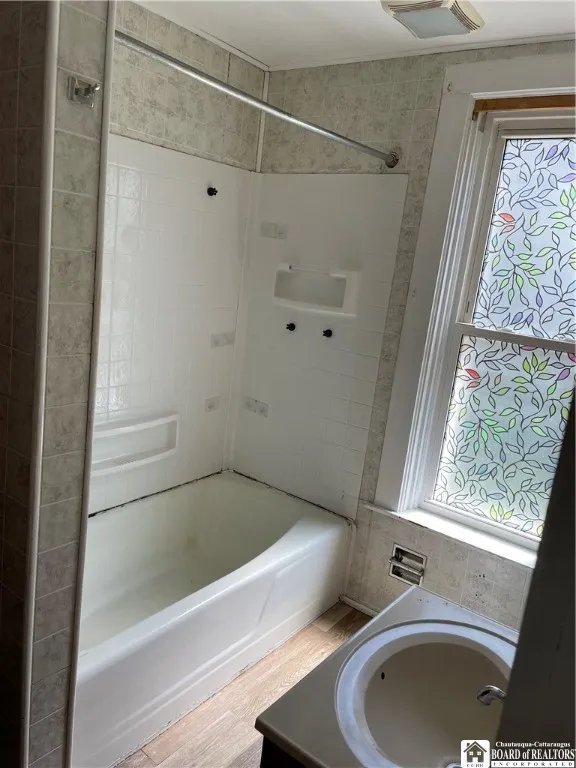 14 Moore Avenue, Pomfret, New York 14063, Pomfret, New York 14063, 5 Bedrooms Bedrooms, ,2 BathroomsBathrooms,Residential,Closed,14 Moore Avenue, Pomfret, New York 14063,0,R1592562