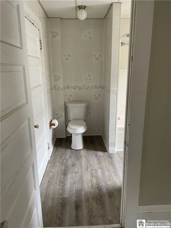 14 Moore Avenue, Pomfret, New York 14063, Pomfret, New York 14063, 5 Bedrooms Bedrooms, ,2 BathroomsBathrooms,Residential,Closed,14 Moore Avenue, Pomfret, New York 14063,0,R1592562