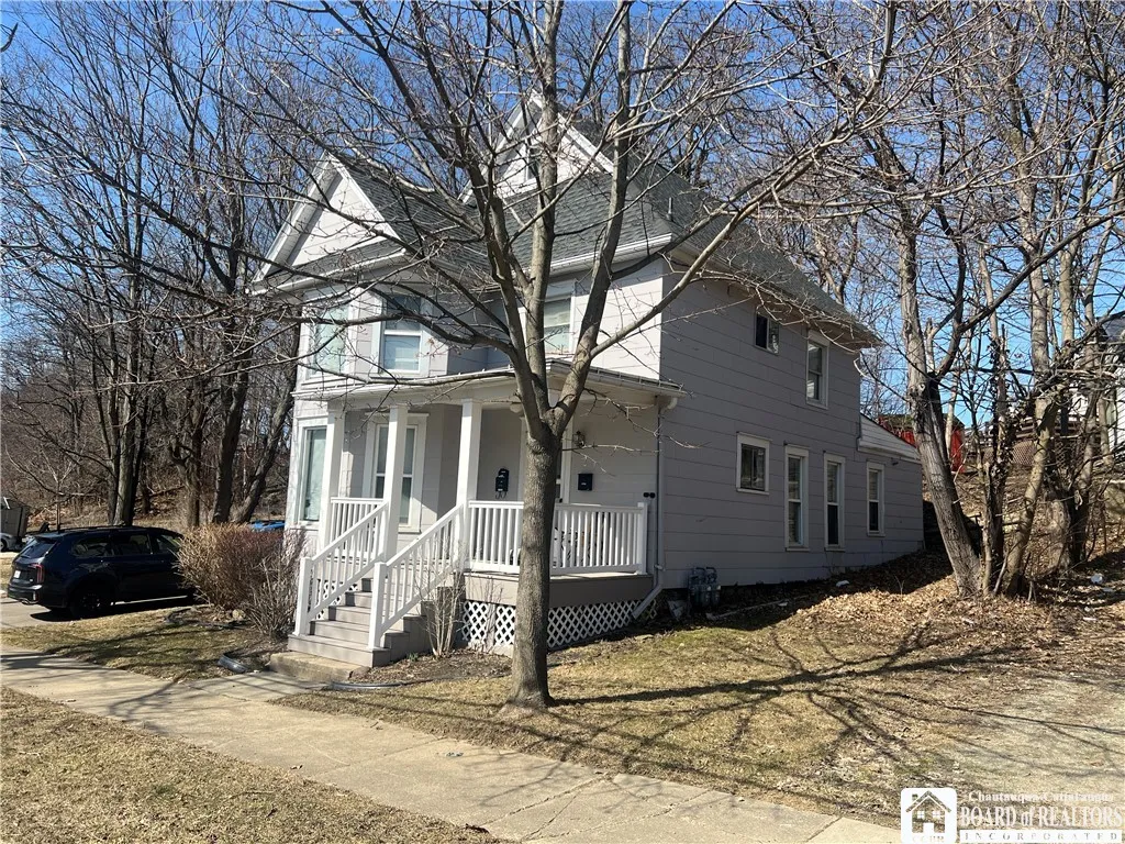 80 Cleveland Avenue, Pomfret, New York 14063, Pomfret, New York 14063, 4 Bedrooms Bedrooms, ,2 BathroomsBathrooms,Residential,Closed,80 Cleveland Avenue, Pomfret, New York 14063,0,R1592598