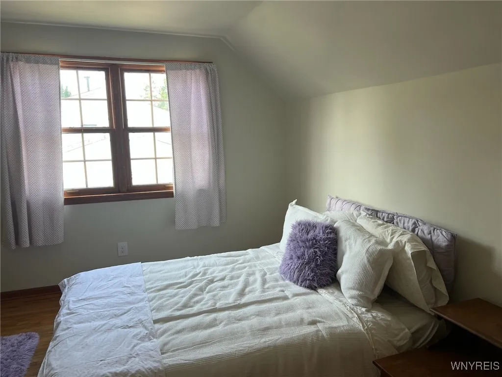 2666 Stony Point Road, Grand Island, New York 1407, Grand Island, New York 14072, 5 Bedrooms Bedrooms, 9 Rooms Rooms,2 BathroomsBathrooms,Residential,For Sale,2666 Stony Point Road, Grand Island, New York 1407,0,B1592619