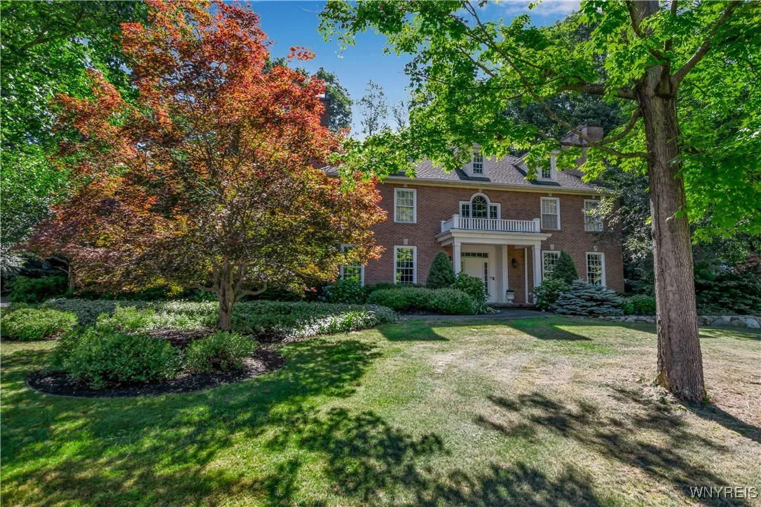 53 Hillsboro Drive, Orchard Park, New York 14127, Orchard Park, New York 14127, 6 Bedrooms Bedrooms, 14 Rooms Rooms,6 BathroomsBathrooms,Residential,For Sale,53 Hillsboro Drive, Orchard Park, New York 14127,B1592019