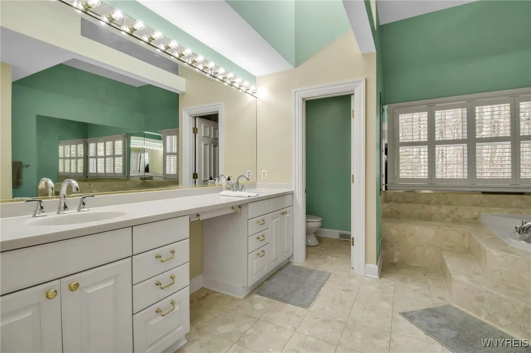 Primary bath