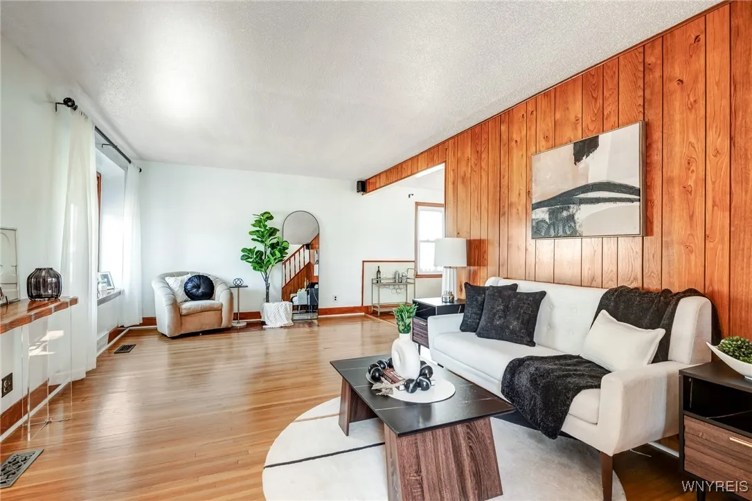 27 Truesdale Road, Tonawanda-town, New York 14223, Tonawanda, New York 14223, 3 Bedrooms Bedrooms, 6 Rooms Rooms,1 BathroomBathrooms,Residential,Closed,27 Truesdale Road, Tonawanda-town, New York 14223,0,B1592649