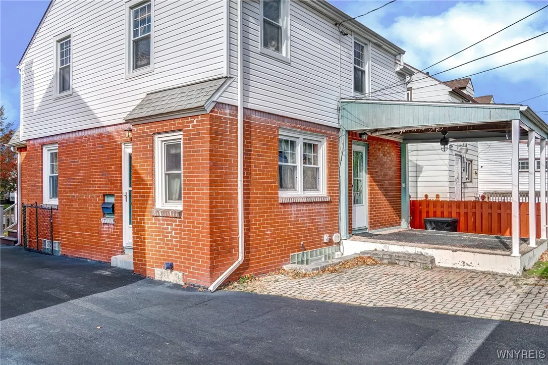 27 Truesdale Road, Tonawanda-town, New York 14223, Tonawanda, New York 14223, 3 Bedrooms Bedrooms, 6 Rooms Rooms,1 BathroomBathrooms,Residential,Closed,27 Truesdale Road, Tonawanda-town, New York 14223,0,B1592649