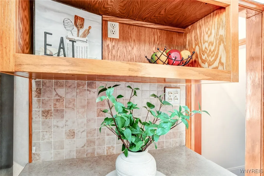 27 Truesdale Road, Tonawanda-town, New York 14223, Tonawanda, New York 14223, 3 Bedrooms Bedrooms, 6 Rooms Rooms,1 BathroomBathrooms,Residential,Closed,27 Truesdale Road, Tonawanda-town, New York 14223,0,B1592649
