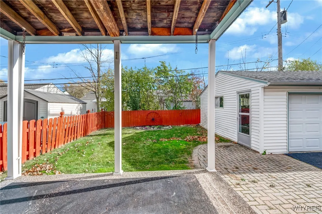 27 Truesdale Road, Tonawanda-town, New York 14223, Tonawanda, New York 14223, 3 Bedrooms Bedrooms, 6 Rooms Rooms,1 BathroomBathrooms,Residential,Closed,27 Truesdale Road, Tonawanda-town, New York 14223,0,B1592649