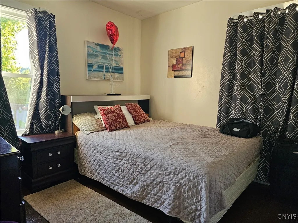 1555 Neilson, Utica, New York 13501, Utica, New York 13501, 4 Bedrooms Bedrooms, 7 Rooms Rooms,1 BathroomBathrooms,Residential,Closed,1555 Neilson, Utica, New York 13501,S1592655