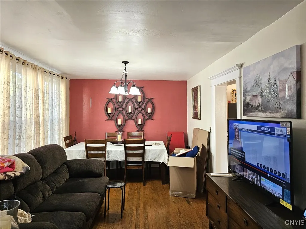1555 Neilson, Utica, New York 13501, Utica, New York 13501, 4 Bedrooms Bedrooms, 7 Rooms Rooms,1 BathroomBathrooms,Residential,Closed,1555 Neilson, Utica, New York 13501,S1592655