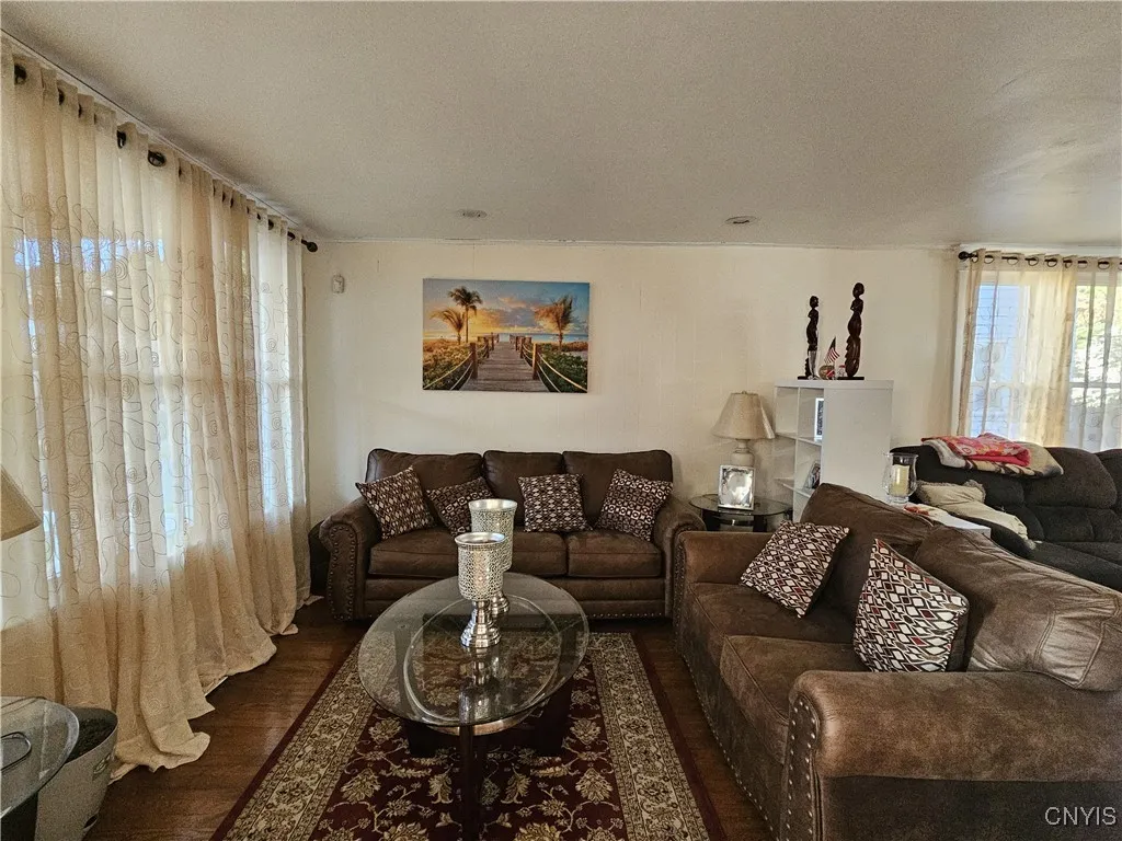 1555 Neilson, Utica, New York 13501, Utica, New York 13501, 4 Bedrooms Bedrooms, 7 Rooms Rooms,1 BathroomBathrooms,Residential,Closed,1555 Neilson, Utica, New York 13501,S1592655