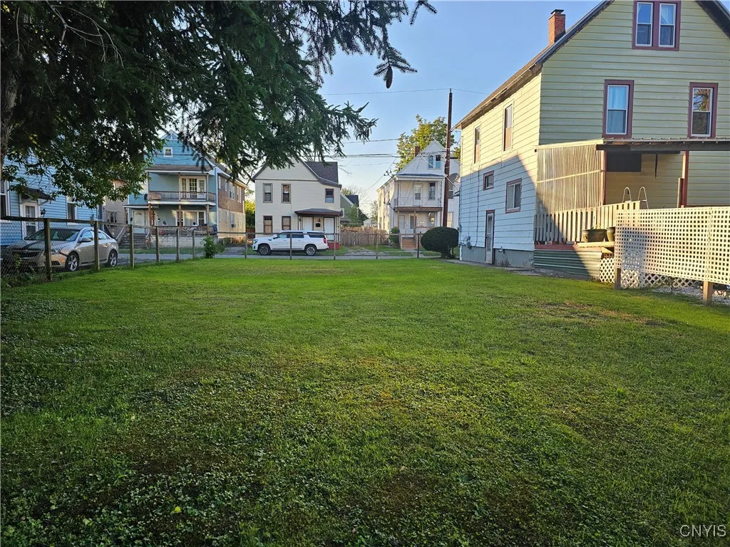 1555 Neilson, Utica, New York 13501, Utica, New York 13501, 4 Bedrooms Bedrooms, 7 Rooms Rooms,1 BathroomBathrooms,Residential,Closed,1555 Neilson, Utica, New York 13501,S1592655