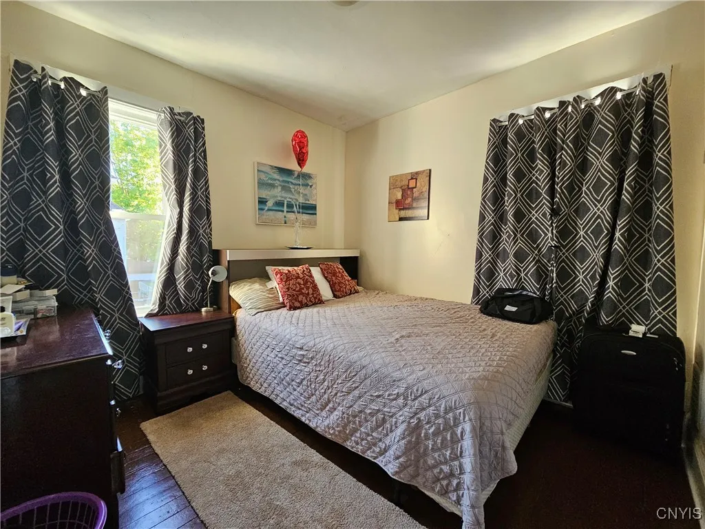 1555 Neilson, Utica, New York 13501, Utica, New York 13501, 4 Bedrooms Bedrooms, 7 Rooms Rooms,1 BathroomBathrooms,Residential,Closed,1555 Neilson, Utica, New York 13501,S1592655