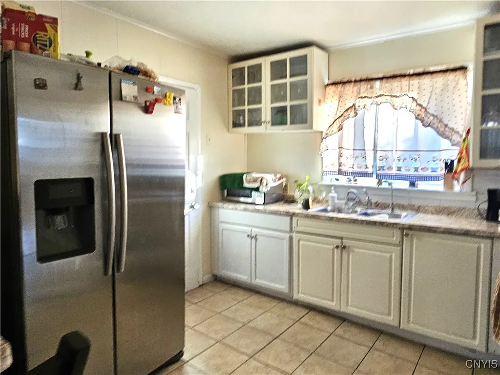 1555 Neilson, Utica, New York 13501, Utica, New York 13501, 4 Bedrooms Bedrooms, 7 Rooms Rooms,1 BathroomBathrooms,Residential,Closed,1555 Neilson, Utica, New York 13501,S1592655