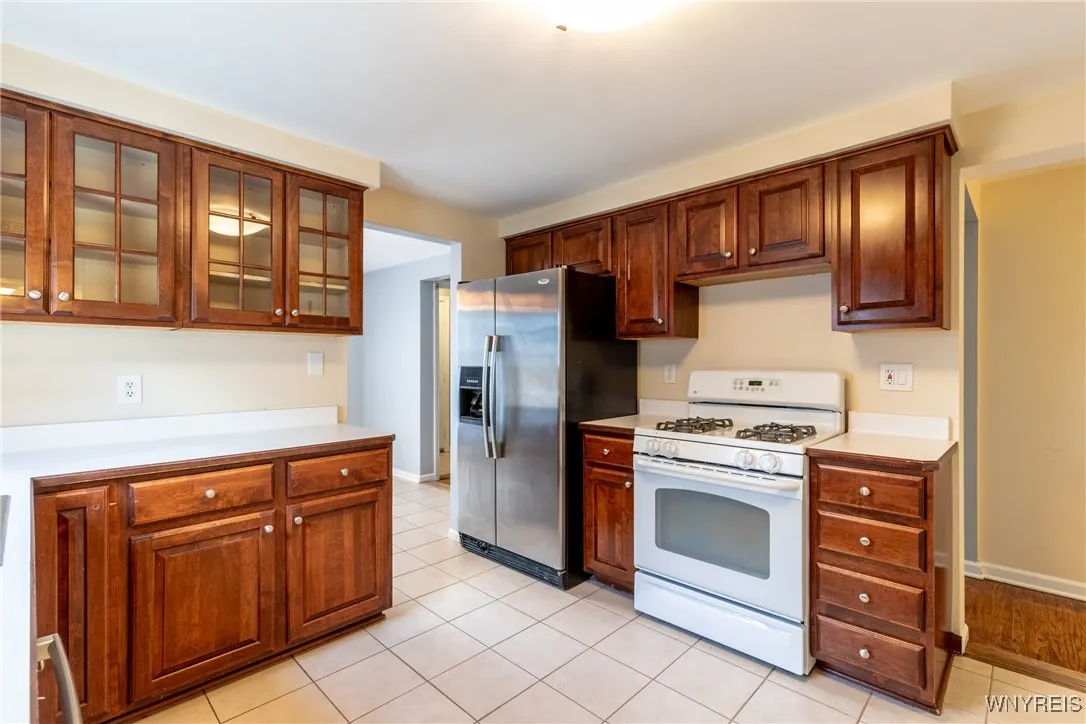 203 Forbes Avenue, Tonawanda-town, New York 14150, Tonawanda, New York 14150, 4 Bedrooms Bedrooms, 7 Rooms Rooms,2 BathroomsBathrooms,Residential,Closed,203 Forbes Avenue, Tonawanda-town, New York 14150,0,B1591698