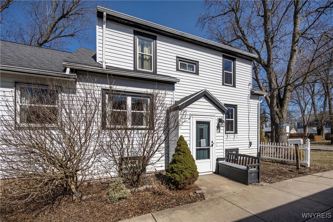 84 Fruehauf Avenue, Amherst, New York 14226, Amherst, New York 14226, 3 Bedrooms Bedrooms, 7 Rooms Rooms,2 BathroomsBathrooms,Residential,Closed,84 Fruehauf Avenue, Amherst, New York 14226,0,B1590487