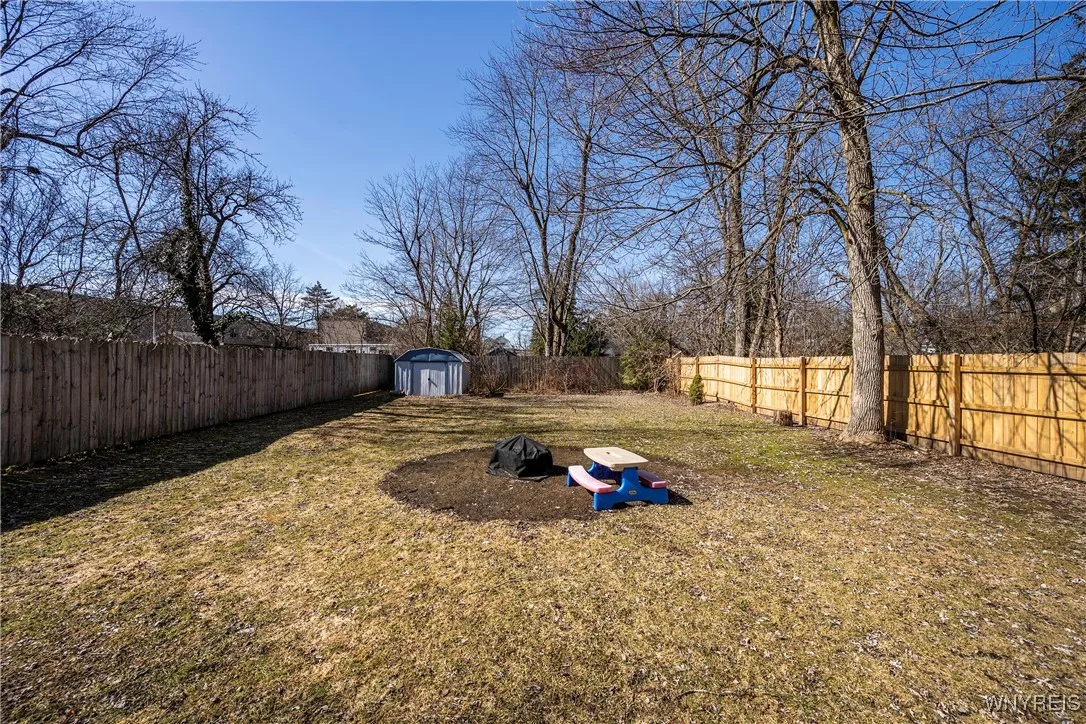 84 Fruehauf Avenue, Amherst, New York 14226, Amherst, New York 14226, 3 Bedrooms Bedrooms, 7 Rooms Rooms,2 BathroomsBathrooms,Residential,Closed,84 Fruehauf Avenue, Amherst, New York 14226,0,B1590487