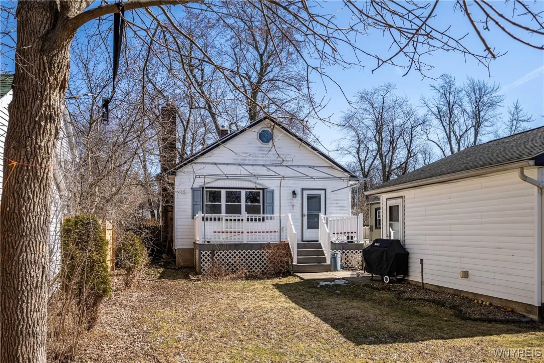 84 Fruehauf Avenue, Amherst, New York 14226, Amherst, New York 14226, 3 Bedrooms Bedrooms, 7 Rooms Rooms,2 BathroomsBathrooms,Residential,Closed,84 Fruehauf Avenue, Amherst, New York 14226,0,B1590487