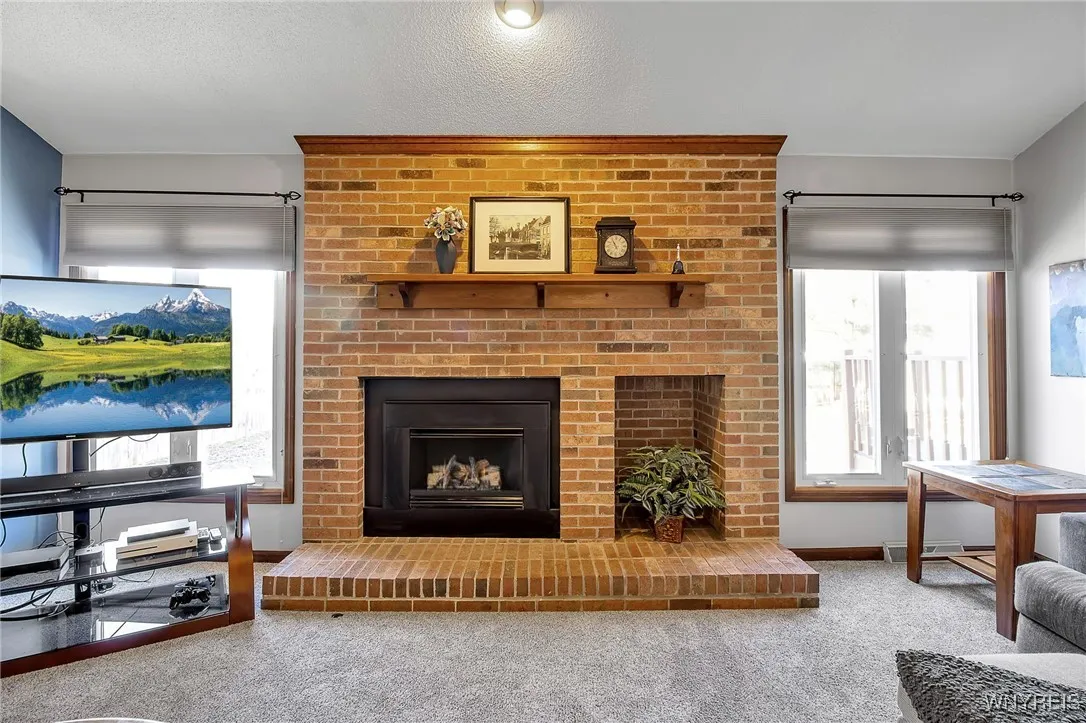 3538 Heatherwood Drive, Hamburg, New York 14075, Hamburg, New York 14075, 3 Bedrooms Bedrooms, 9 Rooms Rooms,2 BathroomsBathrooms,Residential,Closed,3538 Heatherwood Drive, Hamburg, New York 14075,0,B1592393
