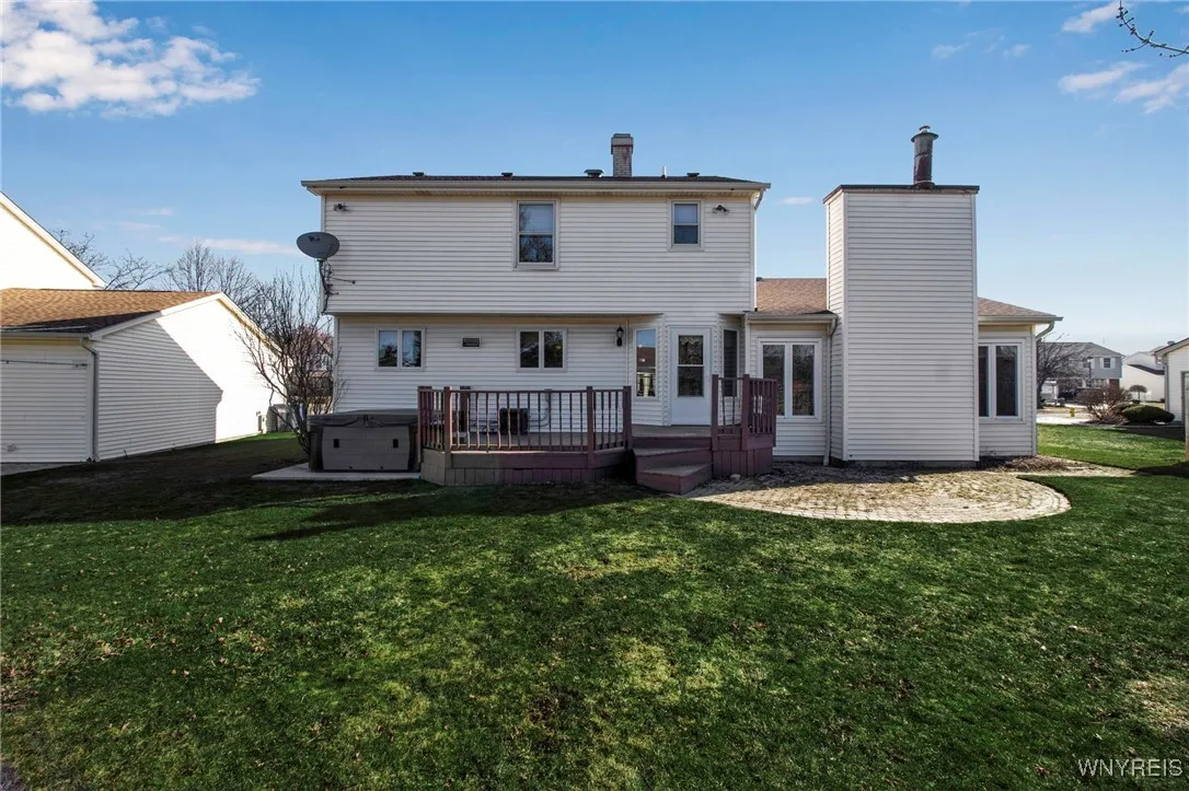 3538 Heatherwood Drive, Hamburg, New York 14075, Hamburg, New York 14075, 3 Bedrooms Bedrooms, 9 Rooms Rooms,2 BathroomsBathrooms,Residential,Closed,3538 Heatherwood Drive, Hamburg, New York 14075,0,B1592393