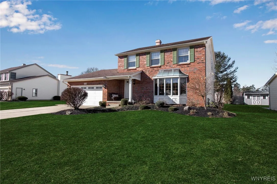 3538 Heatherwood Drive, Hamburg, New York 14075, Hamburg, New York 14075, 3 Bedrooms Bedrooms, 9 Rooms Rooms,2 BathroomsBathrooms,Residential,Closed,3538 Heatherwood Drive, Hamburg, New York 14075,0,B1592393