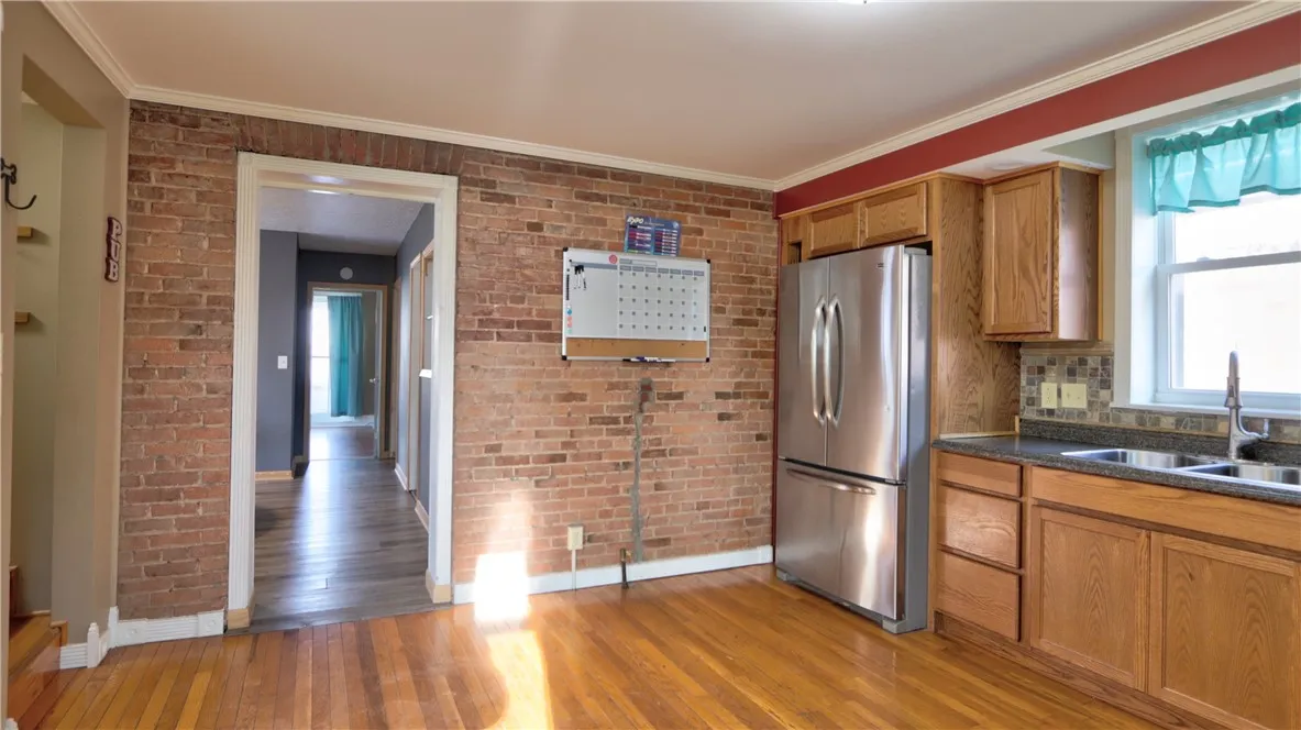 37 Exchange Street, Geneva-city, New York 14456, Geneva City, New York 14456, 3 Bedrooms Bedrooms, 7 Rooms Rooms,2 BathroomsBathrooms,Residential,Closed,37 Exchange Street, Geneva-city, New York 14456,R1592501
