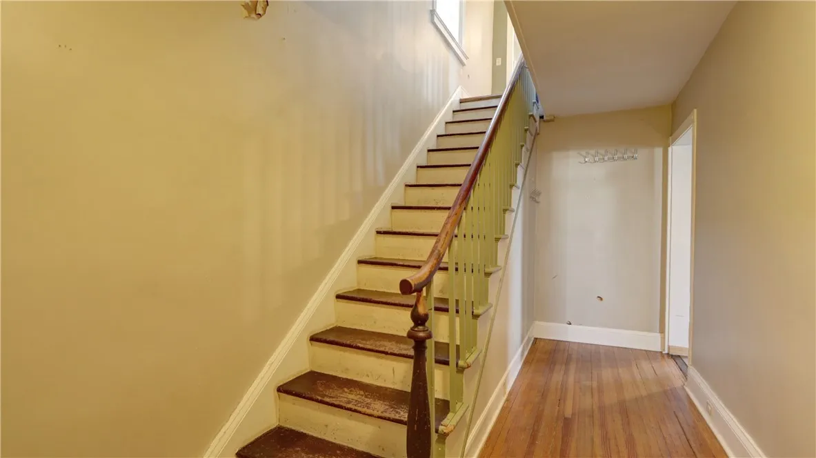 37 Exchange Street, Geneva-city, New York 14456, Geneva City, New York 14456, 3 Bedrooms Bedrooms, 7 Rooms Rooms,2 BathroomsBathrooms,Residential,Closed,37 Exchange Street, Geneva-city, New York 14456,R1592501