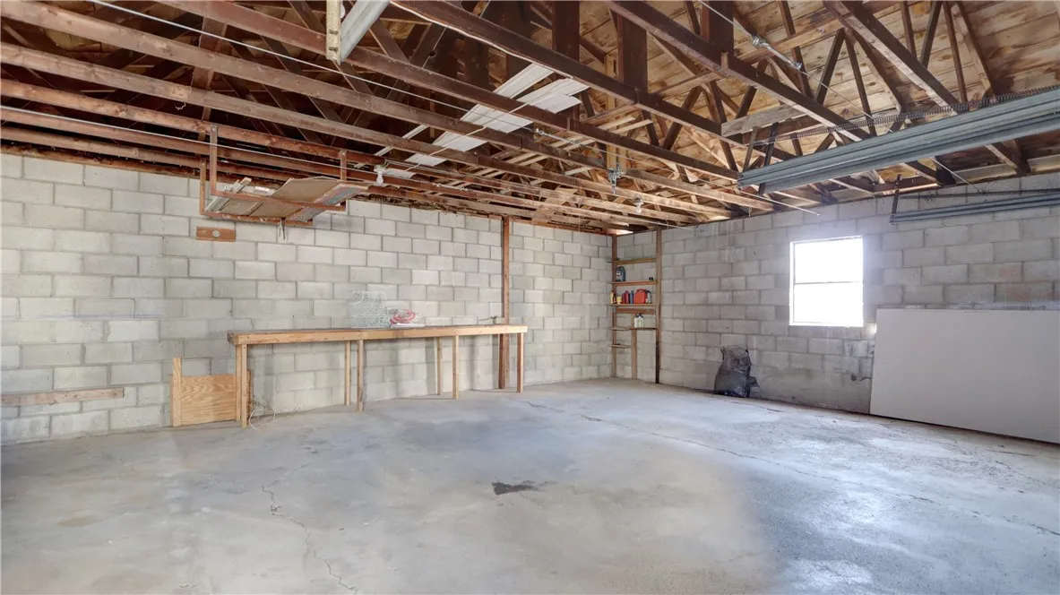 2 Car Garage