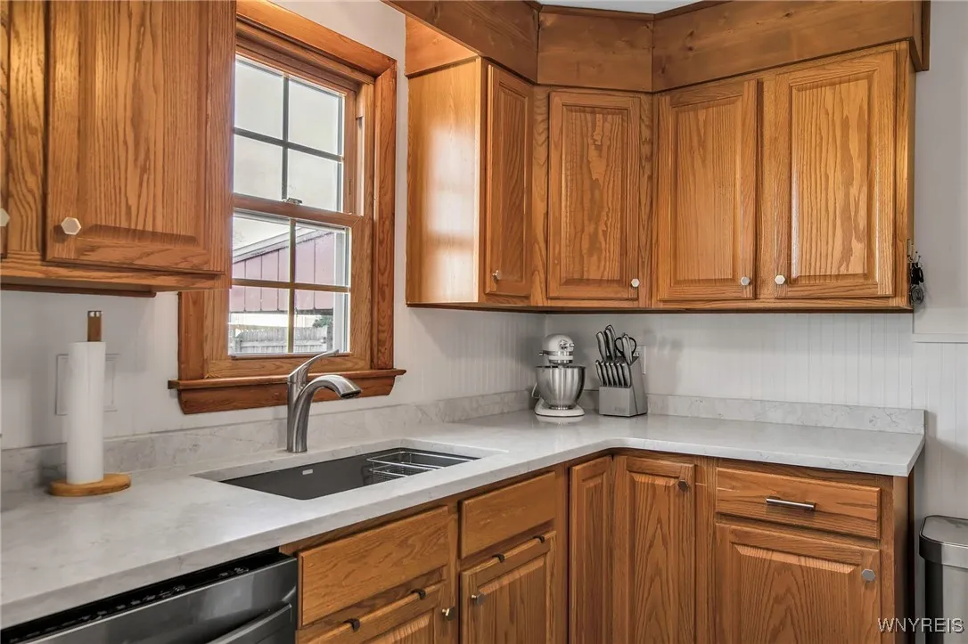 125 Shawnee Place, West Seneca, New York 14224, West Seneca, New York 14224, 3 Bedrooms Bedrooms, 6 Rooms Rooms,1 BathroomBathrooms,Residential,Closed,125 Shawnee Place, West Seneca, New York 14224,B1592465