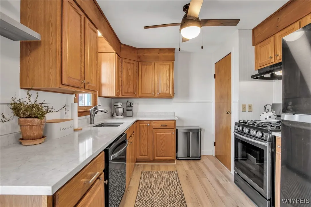 125 Shawnee Place, West Seneca, New York 14224, West Seneca, New York 14224, 3 Bedrooms Bedrooms, 6 Rooms Rooms,1 BathroomBathrooms,Residential,Closed,125 Shawnee Place, West Seneca, New York 14224,B1592465