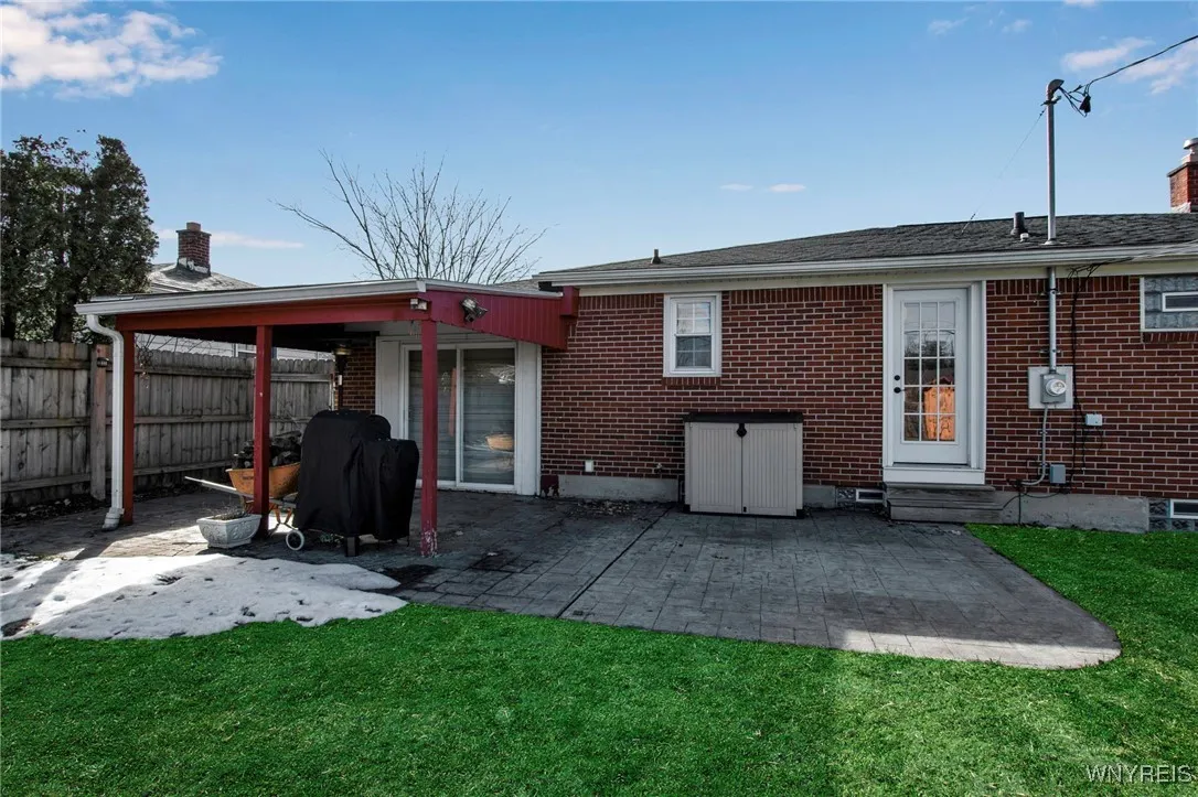125 Shawnee Place, West Seneca, New York 14224, West Seneca, New York 14224, 3 Bedrooms Bedrooms, 6 Rooms Rooms,1 BathroomBathrooms,Residential,Closed,125 Shawnee Place, West Seneca, New York 14224,B1592465