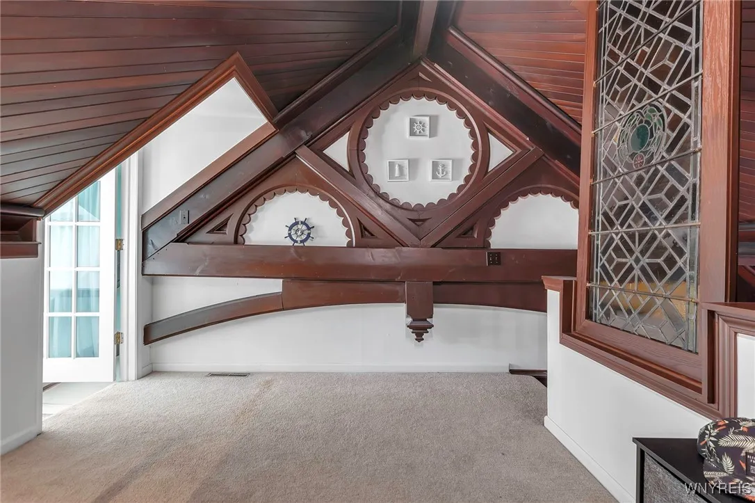 233 Richmond Avenue 15, Buffalo, New York 14222, Buffalo, New York 14222, 2 Bedrooms Bedrooms, 5 Rooms Rooms,1 BathroomBathrooms,Residential,Closed,233 Richmond Avenue 15, Buffalo, New York 14222,0,B1592436