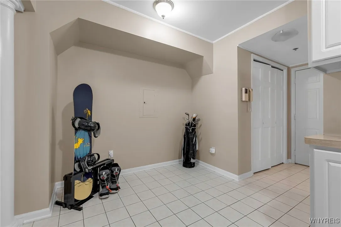 233 Richmond Avenue 15, Buffalo, New York 14222, Buffalo, New York 14222, 2 Bedrooms Bedrooms, 5 Rooms Rooms,1 BathroomBathrooms,Residential,Closed,233 Richmond Avenue 15, Buffalo, New York 14222,0,B1592436