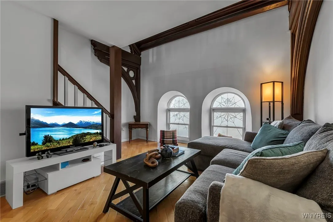 233 Richmond Avenue 15, Buffalo, New York 14222, Buffalo, New York 14222, 2 Bedrooms Bedrooms, 5 Rooms Rooms,1 BathroomBathrooms,Residential,Closed,233 Richmond Avenue 15, Buffalo, New York 14222,0,B1592436