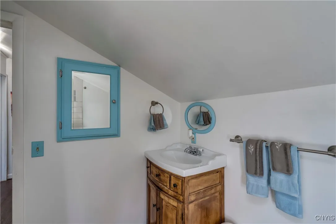 261 West 4th Street South, Fulton, New York 13069, Fulton, New York 13069, 3 Bedrooms Bedrooms, 7 Rooms Rooms,2 BathroomsBathrooms,Residential,Closed,261 West 4th Street South, Fulton, New York 13069,0,S1592654