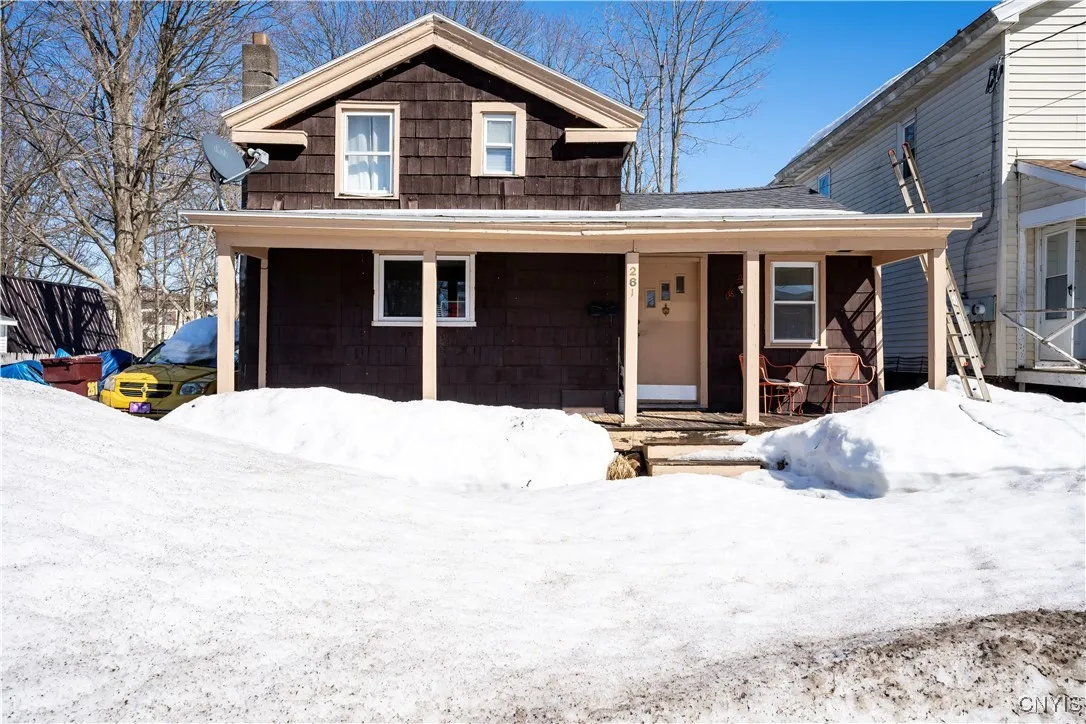 261 West 4th Street South, Fulton, New York 13069, Fulton, New York 13069, 3 Bedrooms Bedrooms, 7 Rooms Rooms,2 BathroomsBathrooms,Residential,Closed,261 West 4th Street South, Fulton, New York 13069,0,S1592654