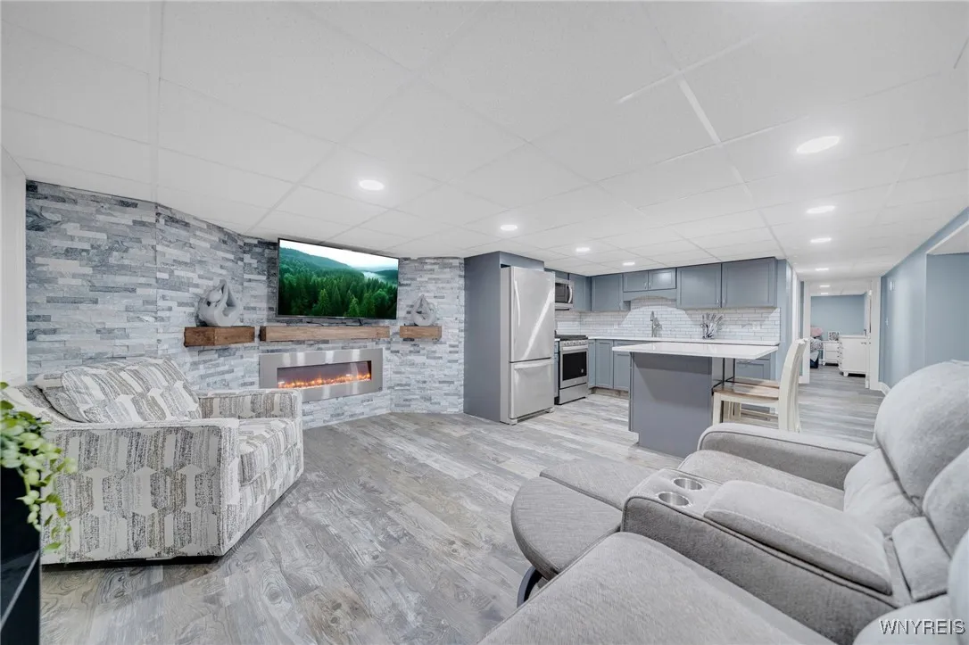 6 Woodthrush Trail, Orchard Park, New York 14127, Orchard Park, New York 14127, 4 Bedrooms Bedrooms, 13 Rooms Rooms,3 BathroomsBathrooms,Residential,Closed,6 Woodthrush Trail, Orchard Park, New York 14127,0,B1592201