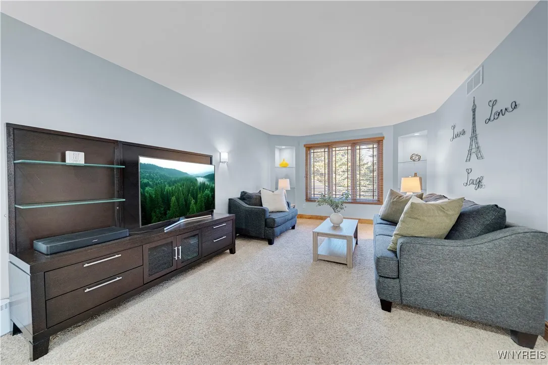 6 Woodthrush Trail, Orchard Park, New York 14127, Orchard Park, New York 14127, 4 Bedrooms Bedrooms, 13 Rooms Rooms,3 BathroomsBathrooms,Residential,Closed,6 Woodthrush Trail, Orchard Park, New York 14127,0,B1592201