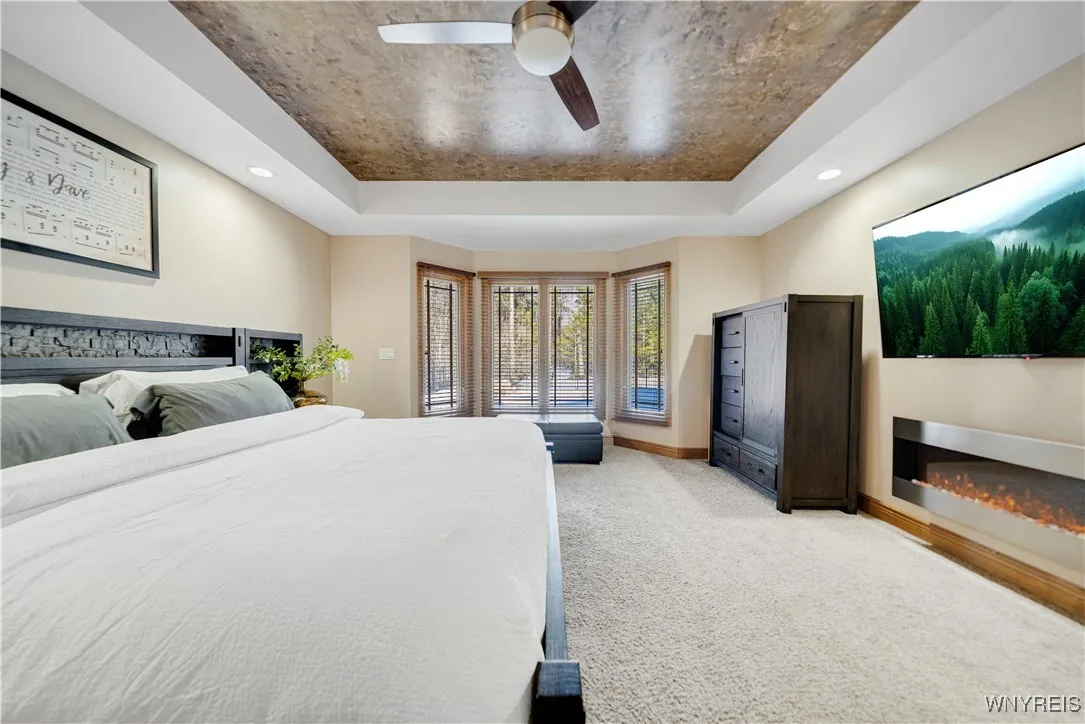 6 Woodthrush Trail, Orchard Park, New York 14127, Orchard Park, New York 14127, 4 Bedrooms Bedrooms, 13 Rooms Rooms,3 BathroomsBathrooms,Residential,Closed,6 Woodthrush Trail, Orchard Park, New York 14127,0,B1592201