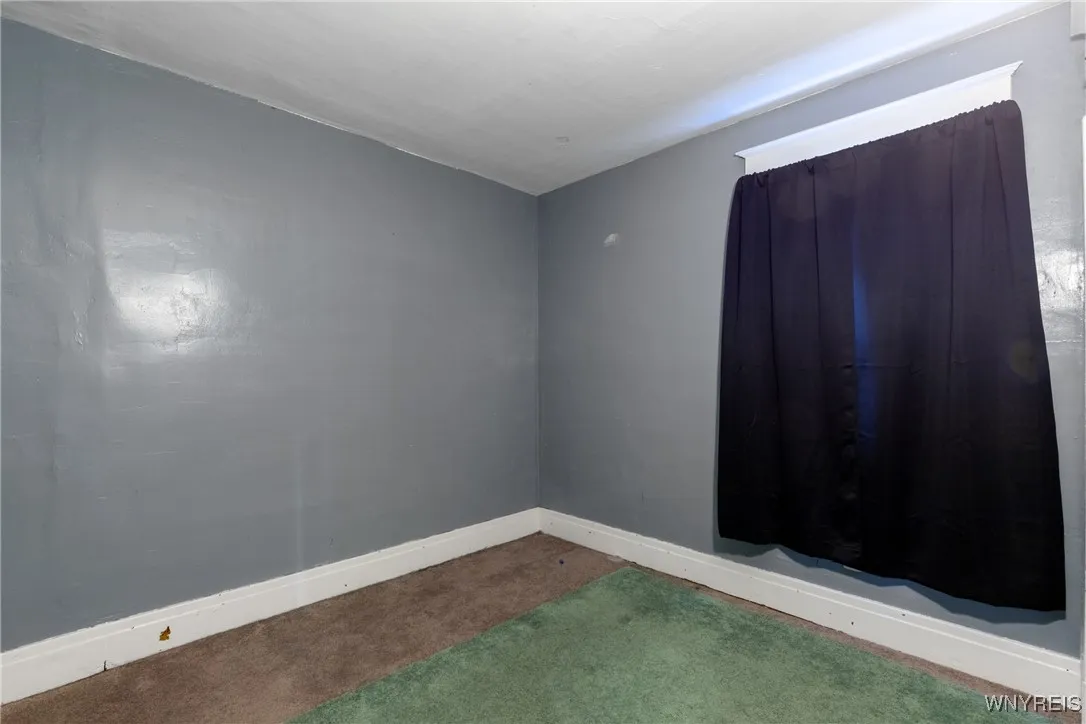 39 Trowbridge Street, Buffalo, New York 14220, Buffalo, New York 14220, 4 Bedrooms Bedrooms, ,2 BathroomsBathrooms,Residential,Closed,39 Trowbridge Street, Buffalo, New York 14220,0,B1592871