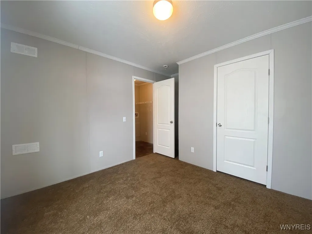 7898 Boston State Road 28, Hamburg, New York 14075, Hamburg, New York 14075, 2 Bedrooms Bedrooms, 5 Rooms Rooms,1 BathroomBathrooms,Residential,For Sale,7898 Boston State Road 28, Hamburg, New York 14075,B1592929