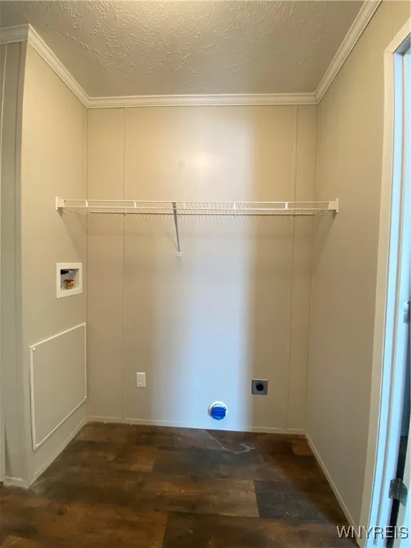 7898 Boston State Road 28, Hamburg, New York 14075, Hamburg, New York 14075, 2 Bedrooms Bedrooms, 5 Rooms Rooms,1 BathroomBathrooms,Residential,For Sale,7898 Boston State Road 28, Hamburg, New York 14075,B1592929