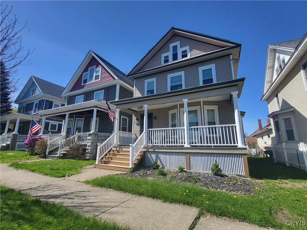 37 Niagara Street, Oswego-city, New York 13126, Oswego, New York 13126, 3 Bedrooms Bedrooms, 11 Rooms Rooms,2 BathroomsBathrooms,Residential,Closed,37 Niagara Street, Oswego-city, New York 13126,0,S1592813