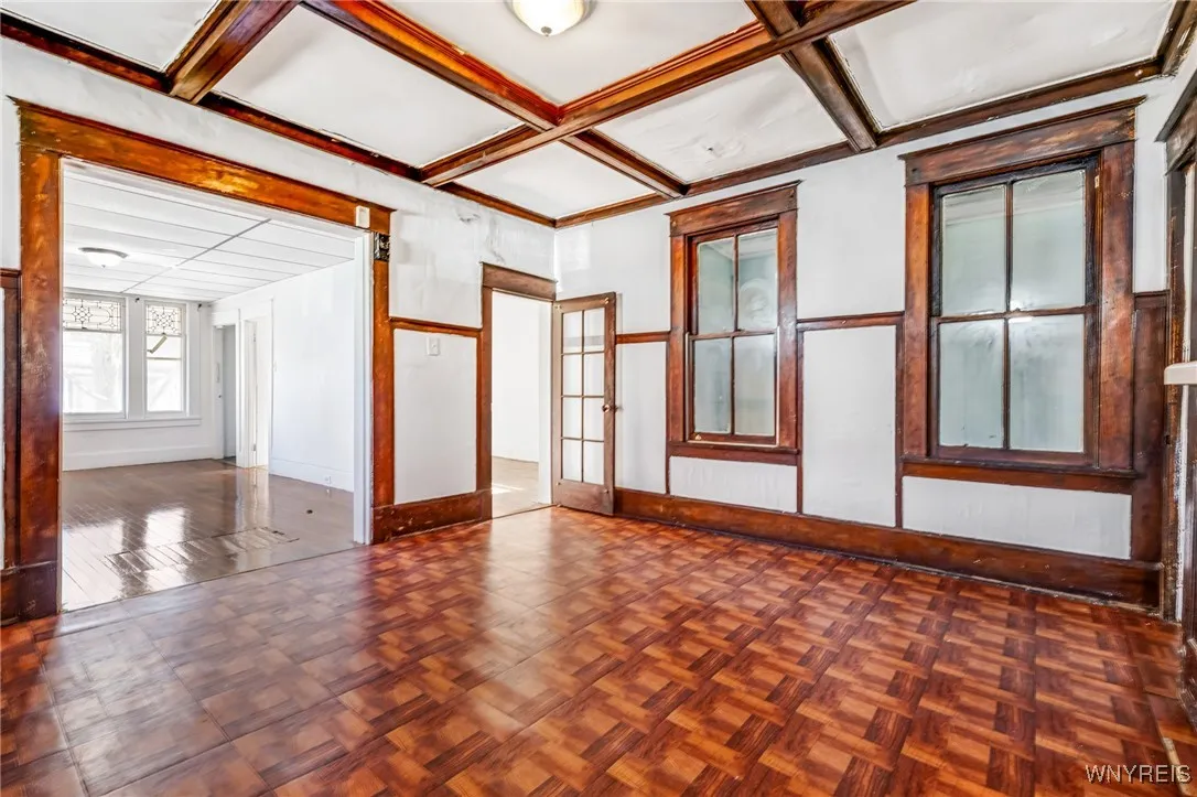 200 Locust Street, Buffalo, New York 14204, Buffalo, New York 14204, 3 Bedrooms Bedrooms, 6 Rooms Rooms,1 BathroomBathrooms,Residential,Closed,200 Locust Street, Buffalo, New York 14204,0,B1592936