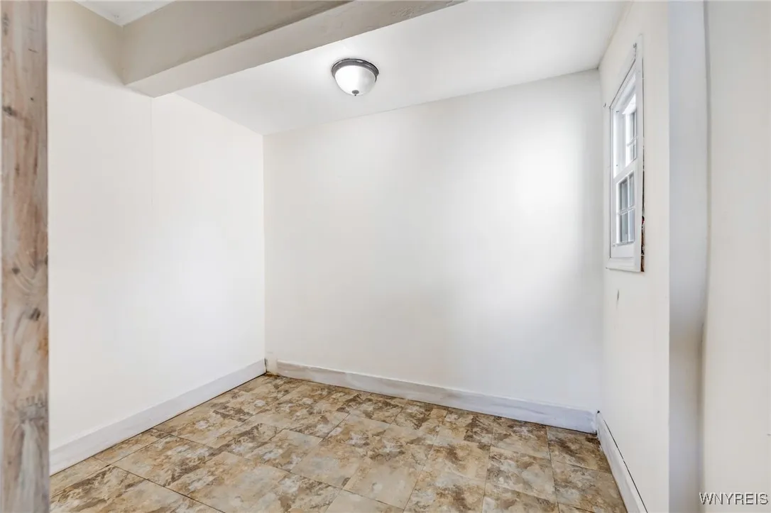 200 Locust Street, Buffalo, New York 14204, Buffalo, New York 14204, 3 Bedrooms Bedrooms, 6 Rooms Rooms,1 BathroomBathrooms,Residential,Closed,200 Locust Street, Buffalo, New York 14204,0,B1592936