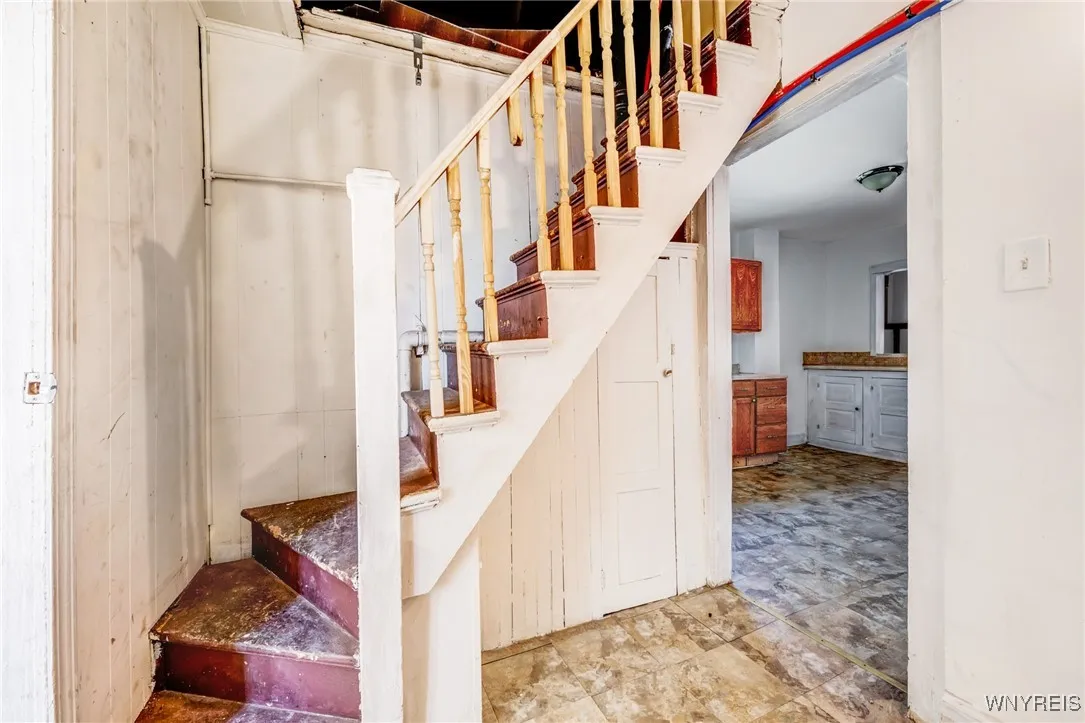 200 Locust Street, Buffalo, New York 14204, Buffalo, New York 14204, 3 Bedrooms Bedrooms, 6 Rooms Rooms,1 BathroomBathrooms,Residential,Closed,200 Locust Street, Buffalo, New York 14204,0,B1592936