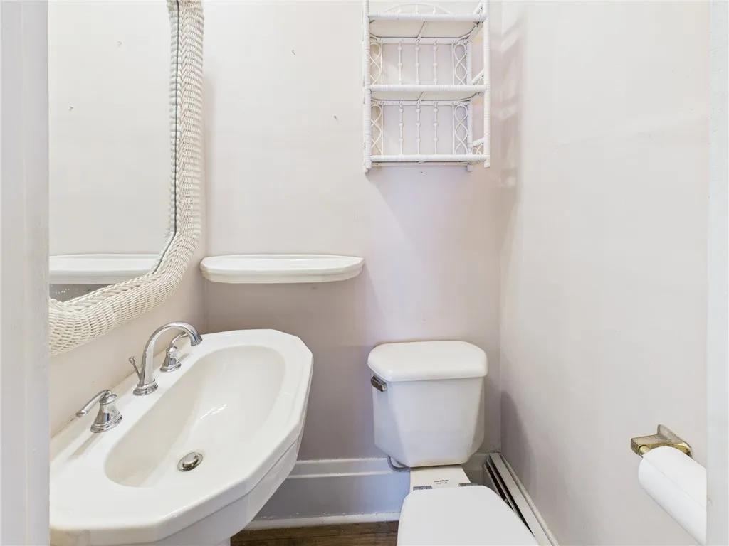 288 Fall Street, Seneca Falls, New York 13148, Seneca Falls, New York 13148, 3 Bedrooms Bedrooms, 8 Rooms Rooms,1 BathroomBathrooms,Residential,Closed,288 Fall Street, Seneca Falls, New York 13148,0,R1592757
