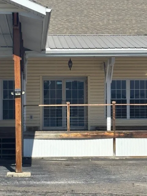 181 Seneca St, Hornell, New York 14843, Hornell, New York 14843, ,Commercial Lease,Closed,181 Seneca St, Hornell, New York 14843,0,R1592853