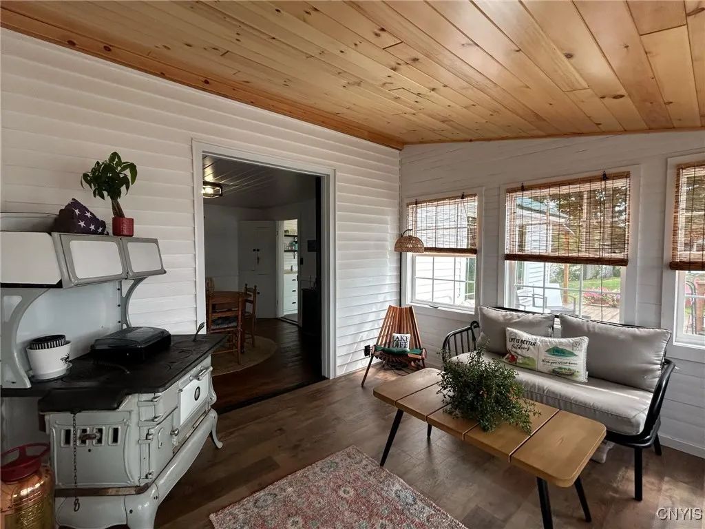 1 Prince, Hammond, New York 13664, Hammond, New York 13664, 3 Bedrooms Bedrooms, 5 Rooms Rooms,1 BathroomBathrooms,Residential,Closed,1 Prince, Hammond, New York 13664,0,S1592961