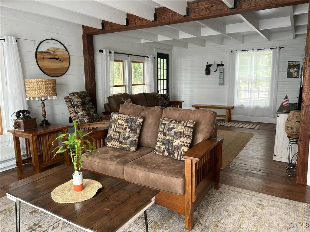 1 Prince, Hammond, New York 13664, Hammond, New York 13664, 3 Bedrooms Bedrooms, 5 Rooms Rooms,1 BathroomBathrooms,Residential,Closed,1 Prince, Hammond, New York 13664,0,S1592961